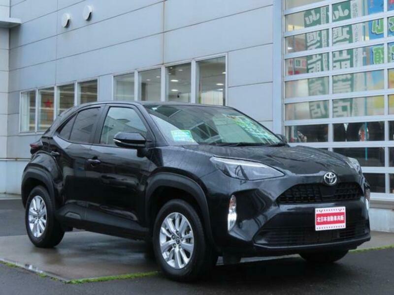 YARIS CROSS