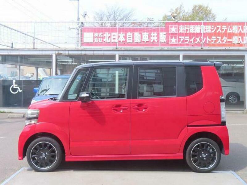 N BOX CUSTOM