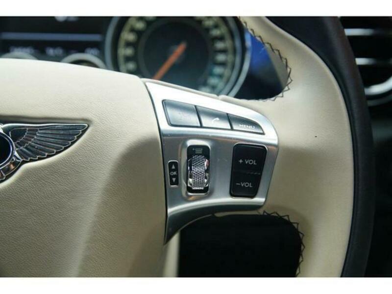 FLYING SPUR