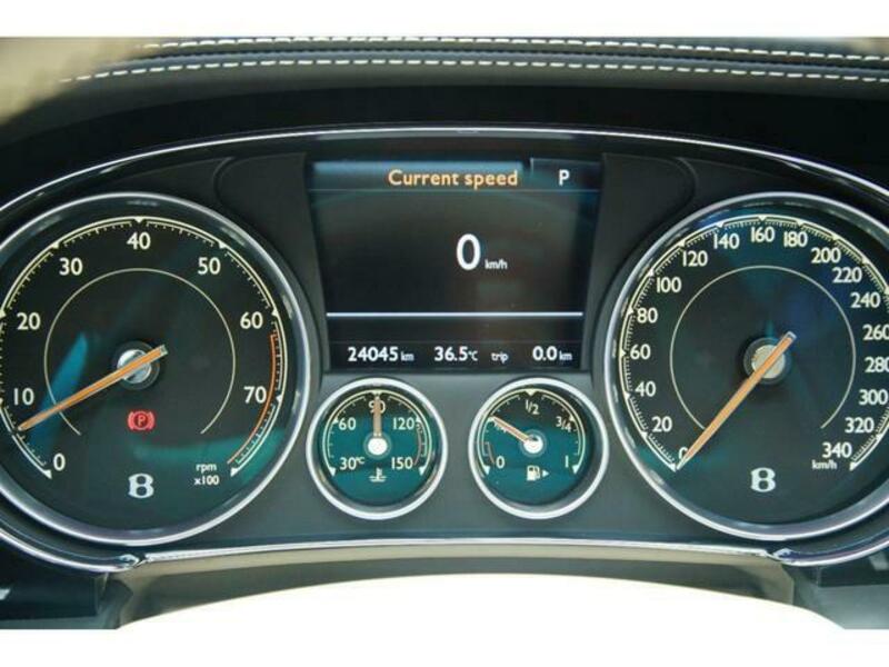 FLYING SPUR