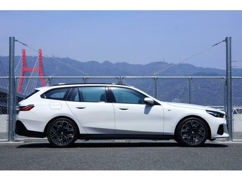5 SERIES