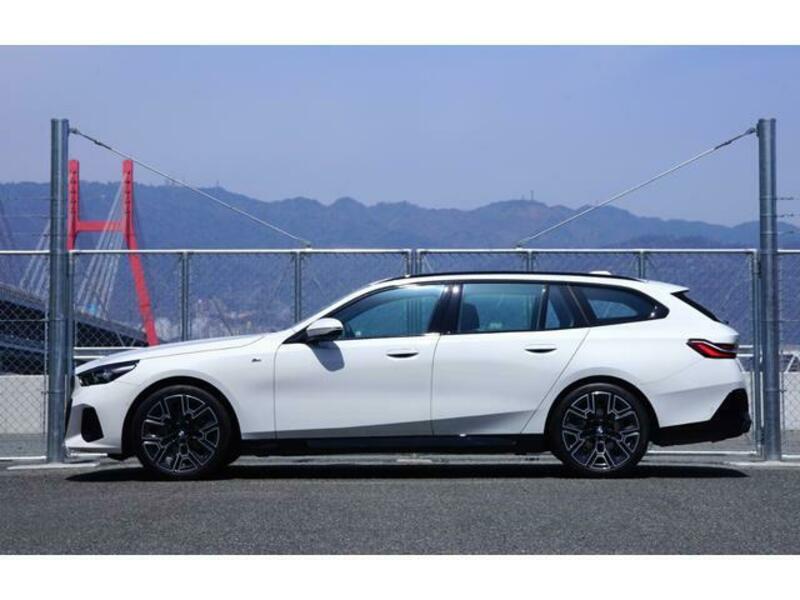 5 SERIES