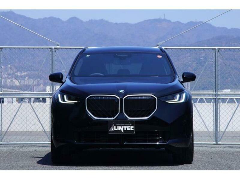 X3