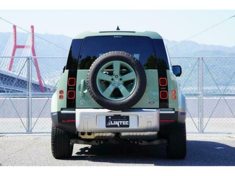 DEFENDER