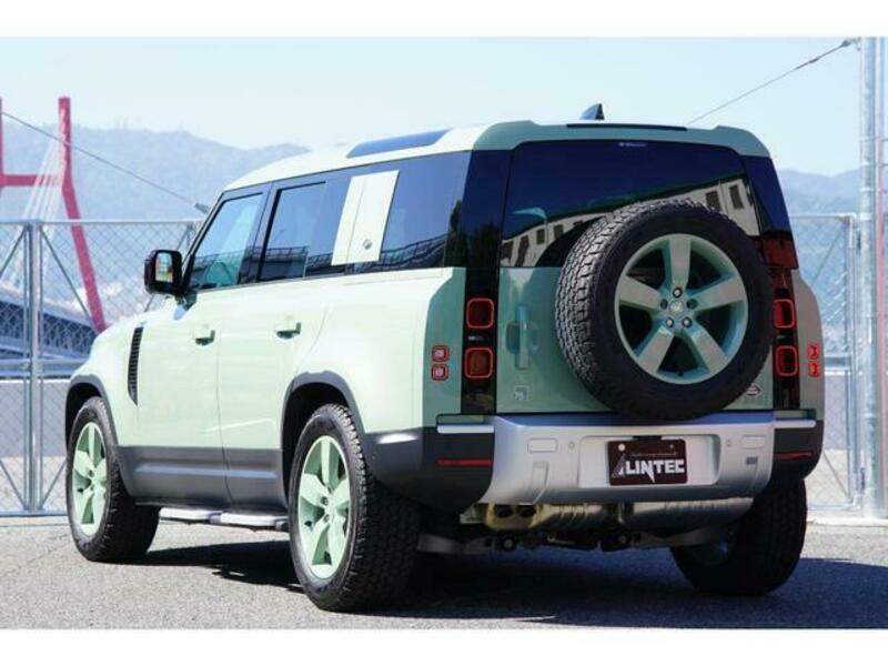 DEFENDER