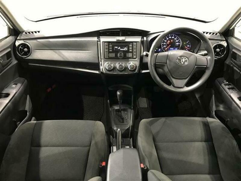 COROLLA AXIO