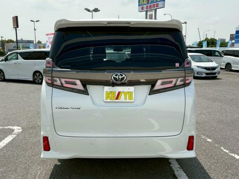 VELLFIRE