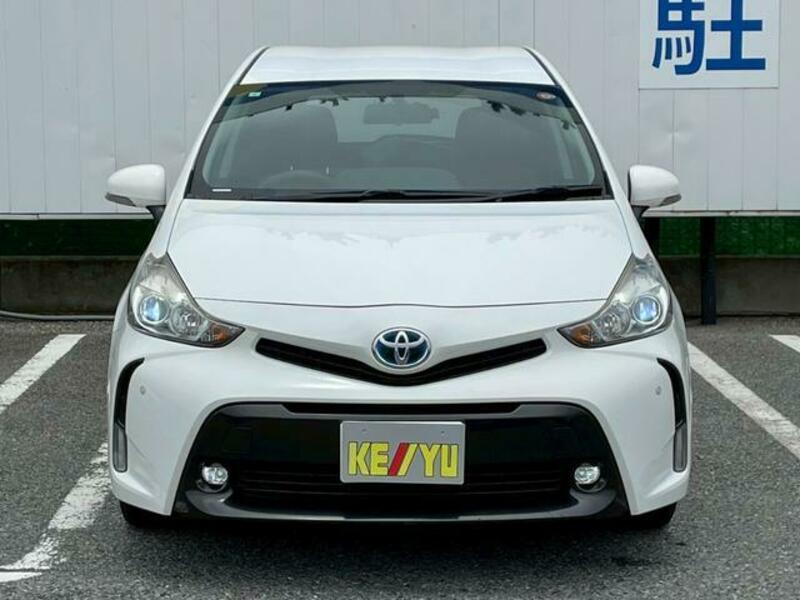 PRIUS ALPHA
