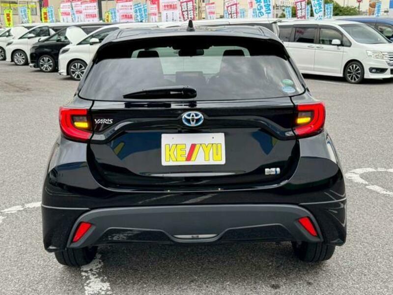 YARIS