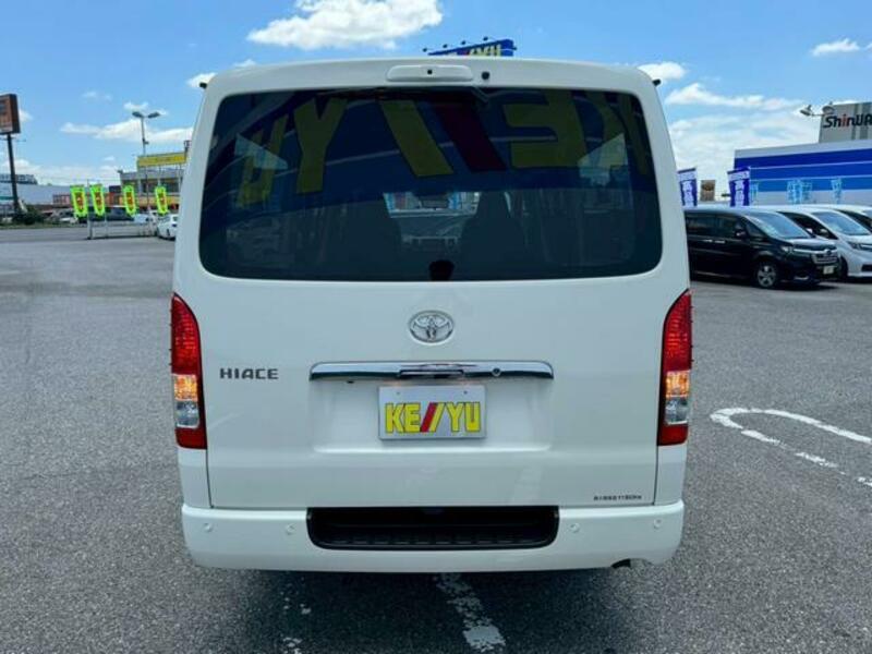 HIACE VAN