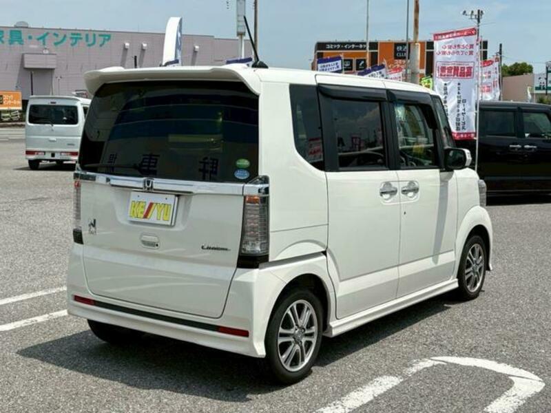 N BOX CUSTOM