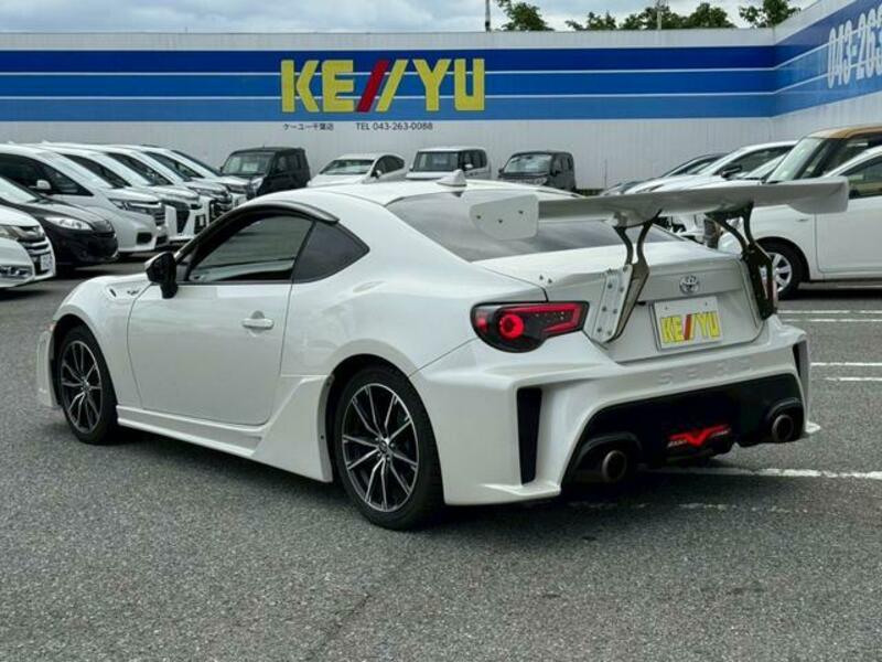 86