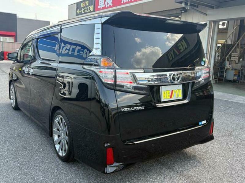 VELLFIRE