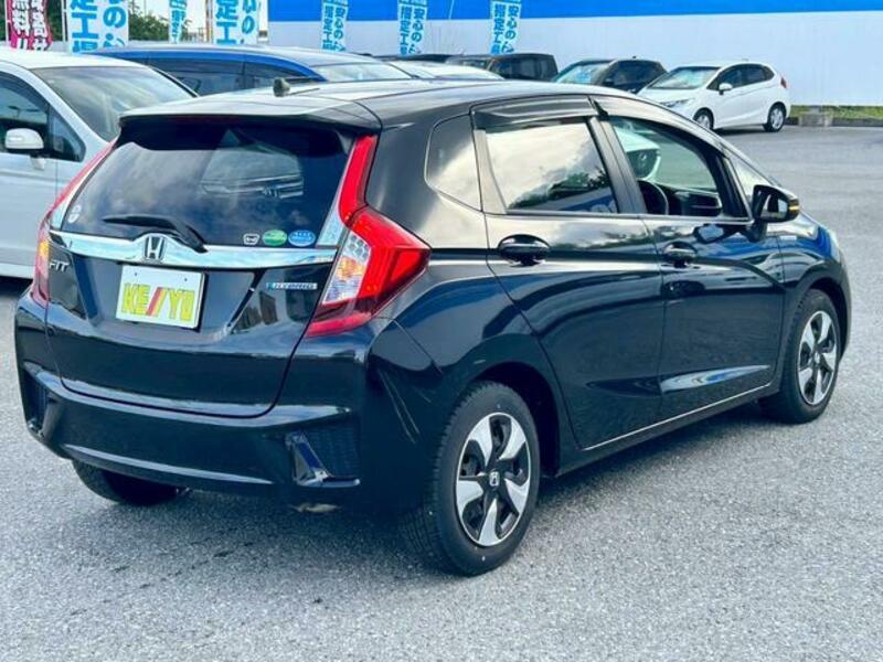 FIT HYBRID