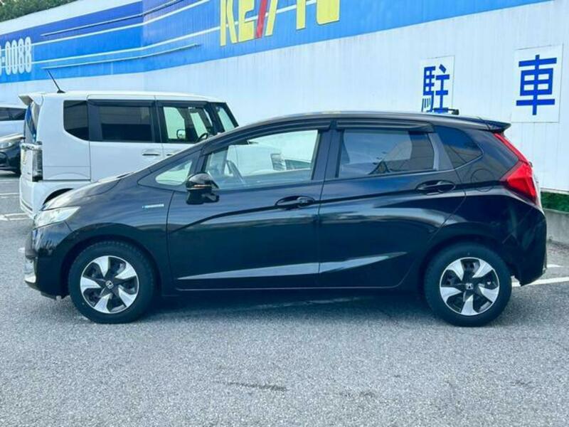 FIT HYBRID