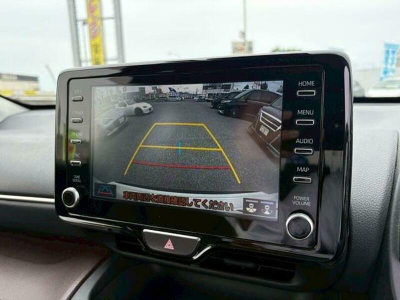 YARIS CROSS