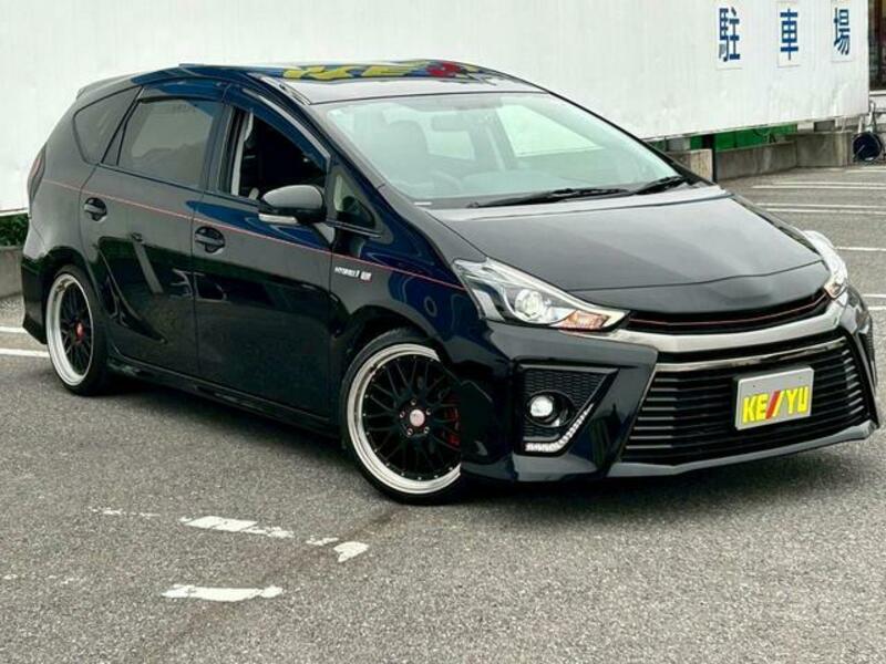 PRIUS ALPHA