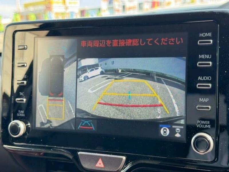 YARIS CROSS