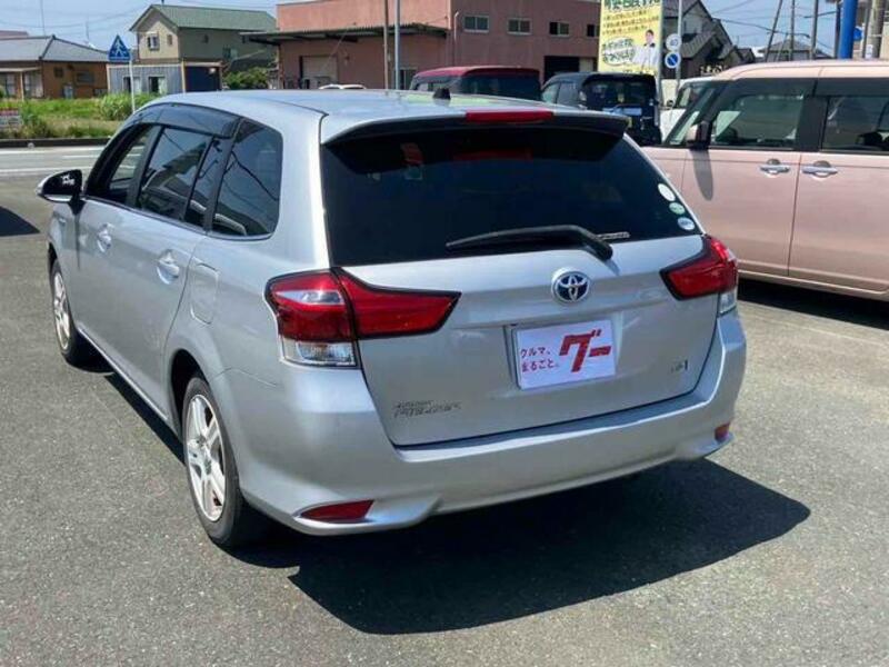 COROLLA FIELDER