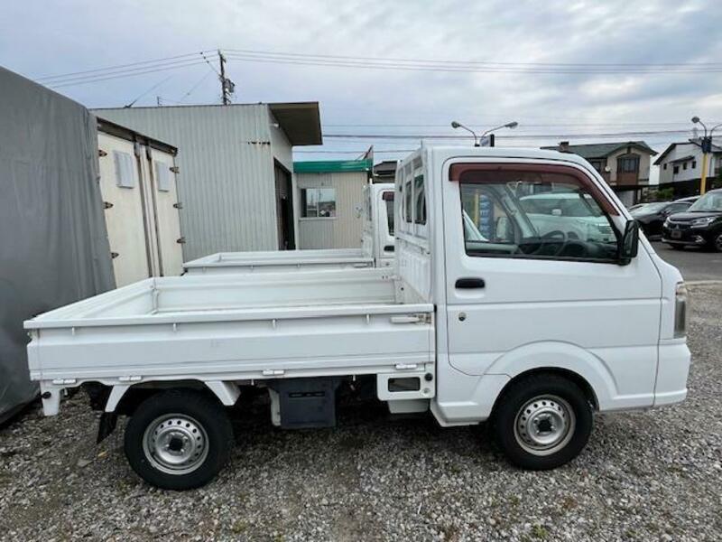 MINICAB TRUCK