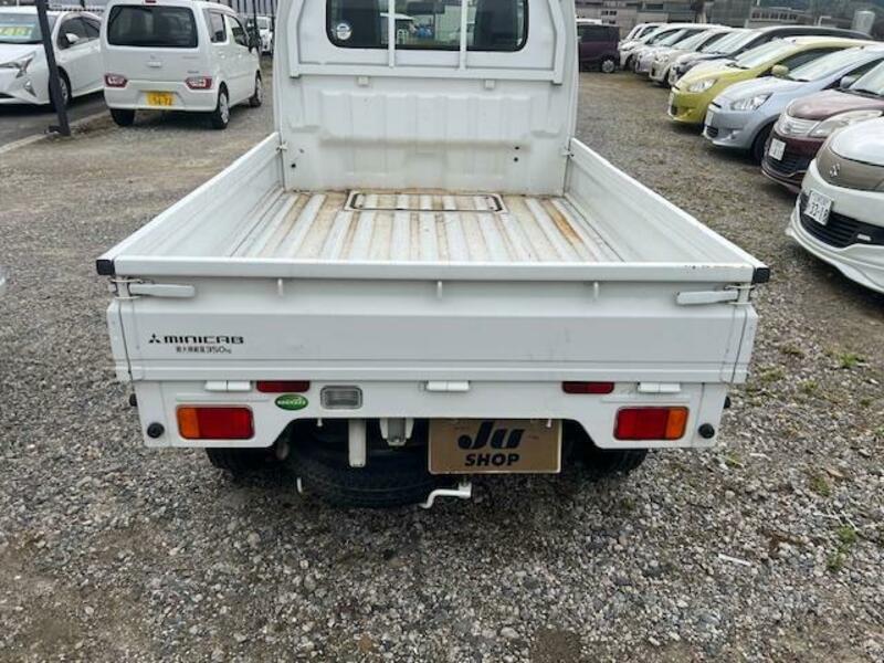 MINICAB TRUCK