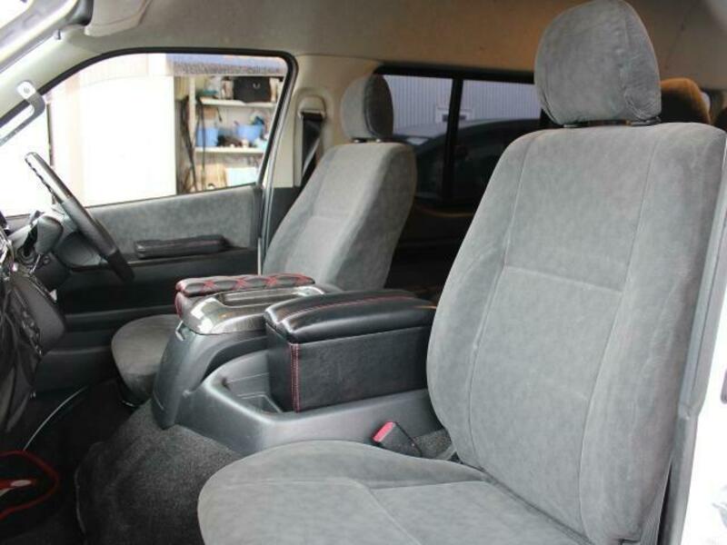 HIACE WAGON