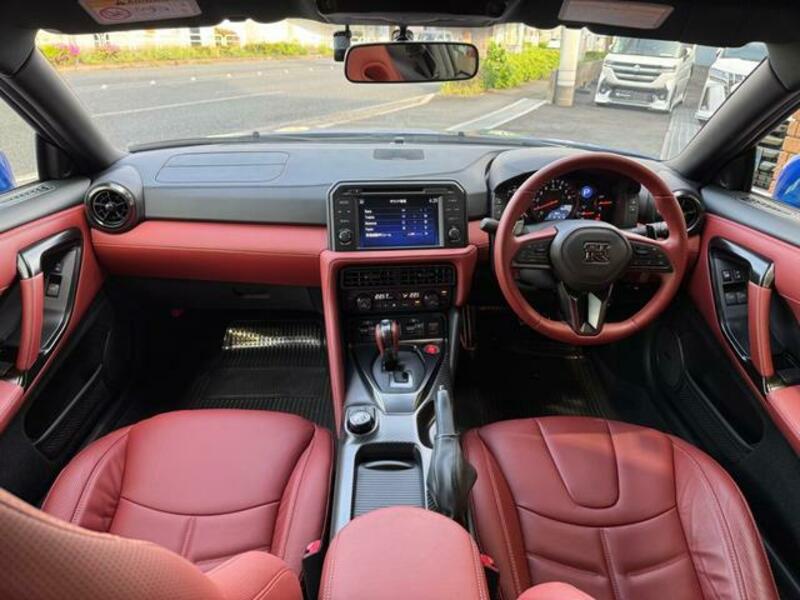 GT-R