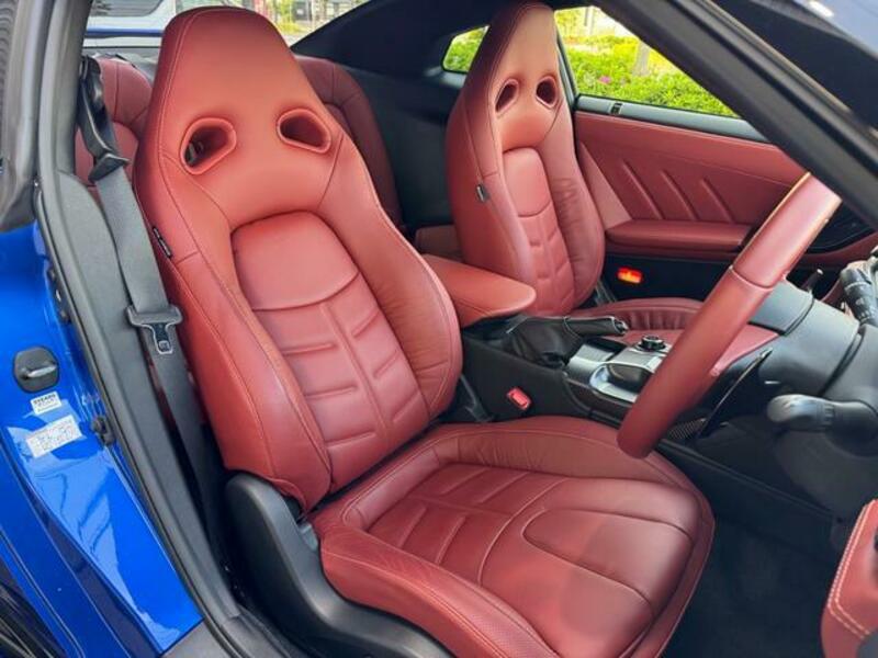 GT-R