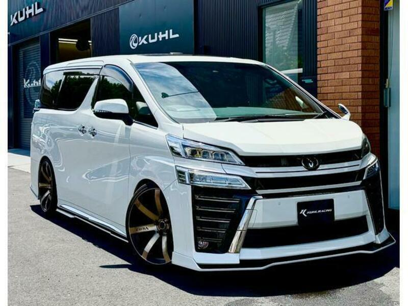 TOYOTA VELLFIRE