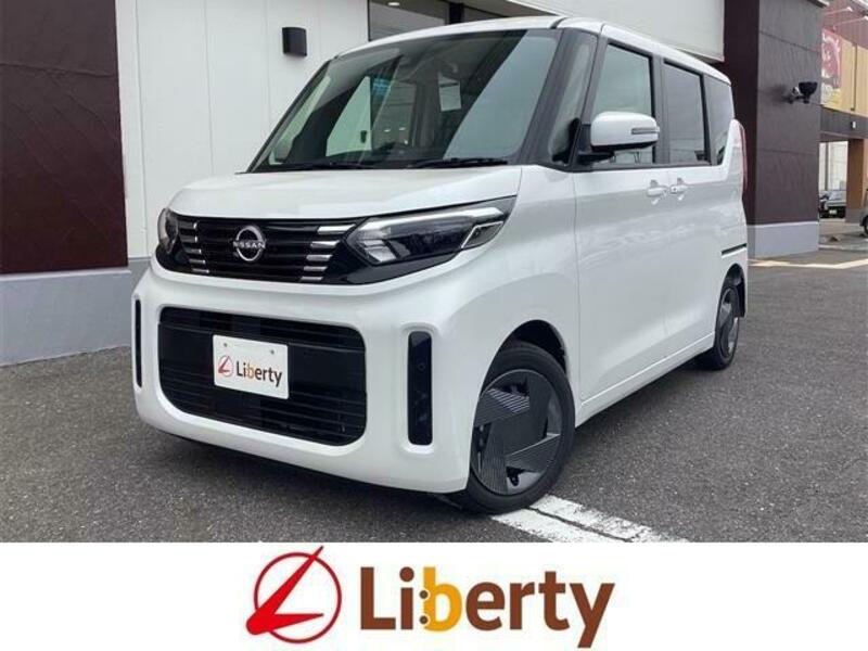 NISSAN ROOX