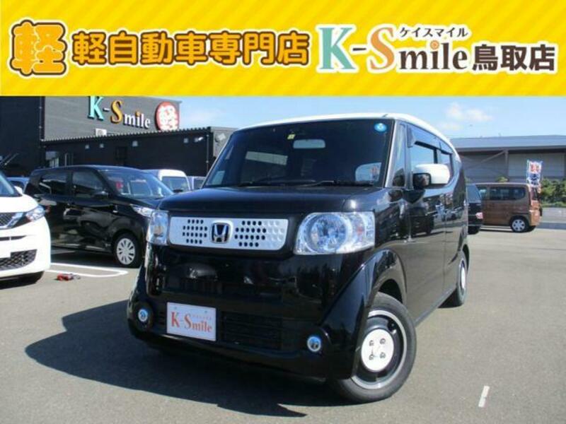 HONDA N BOX SLASH