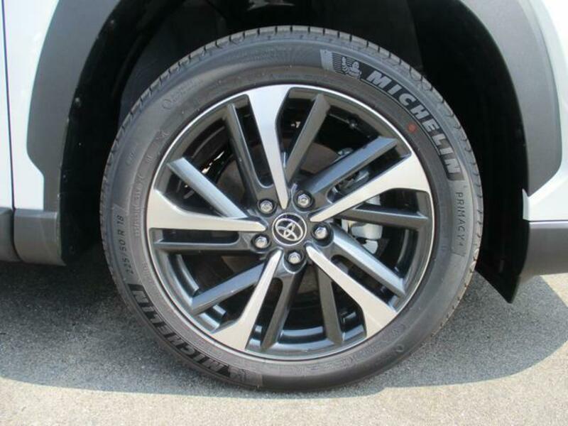 COROLLA CROSS