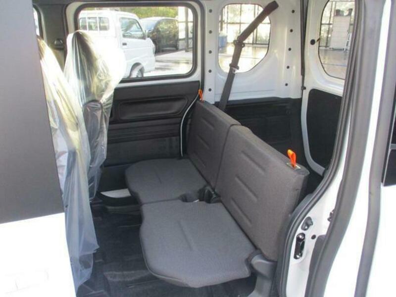 N-VAN