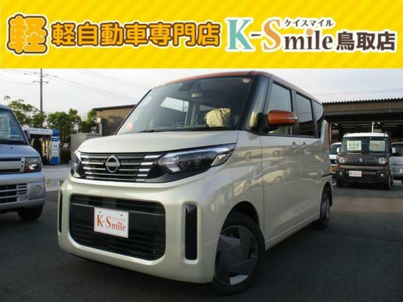 NISSAN ROOX