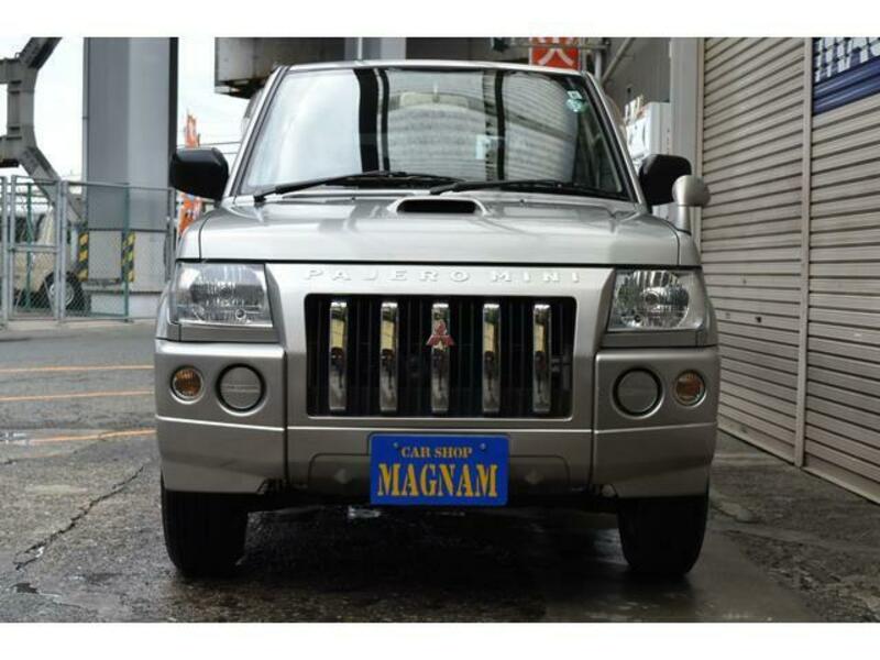 PAJERO MINI