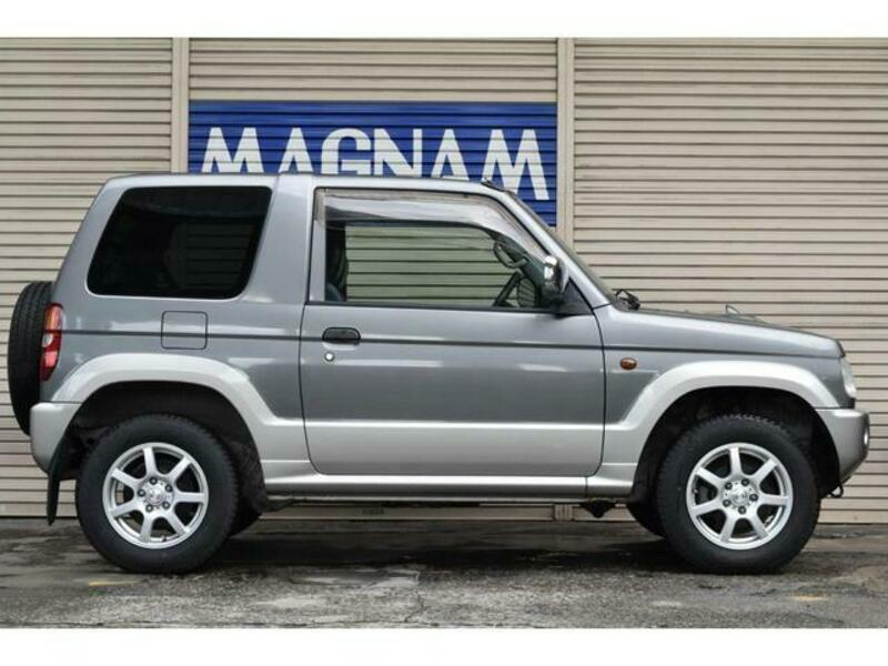 PAJERO MINI