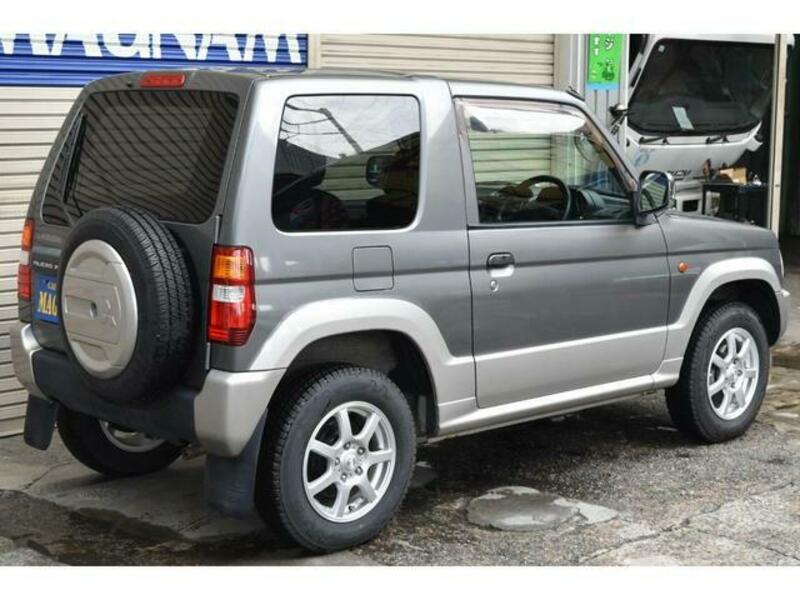 PAJERO MINI
