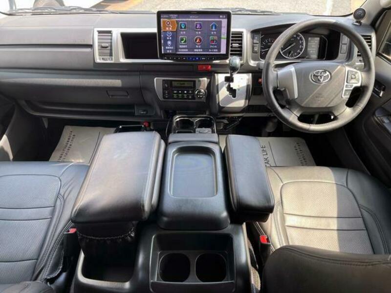 HIACE WAGON