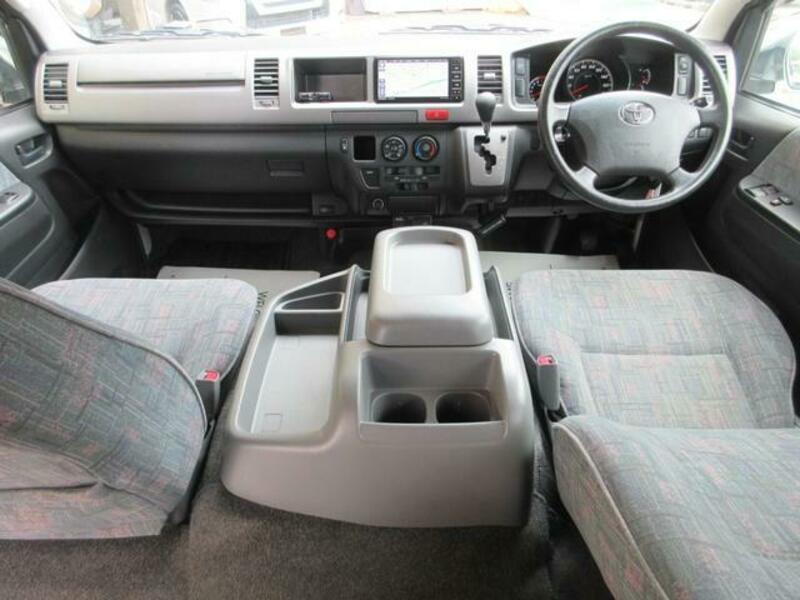 HIACE WAGON