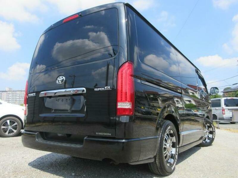 HIACE VAN