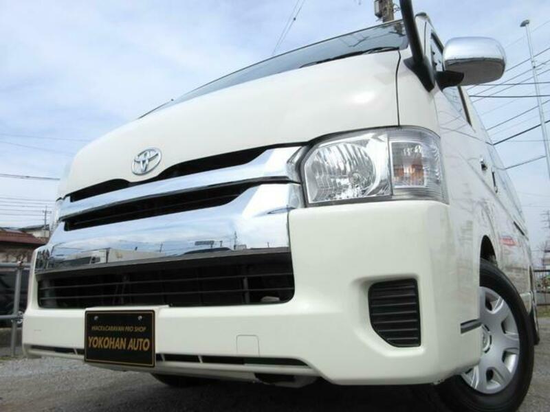 TOYOTA HIACE WAGON