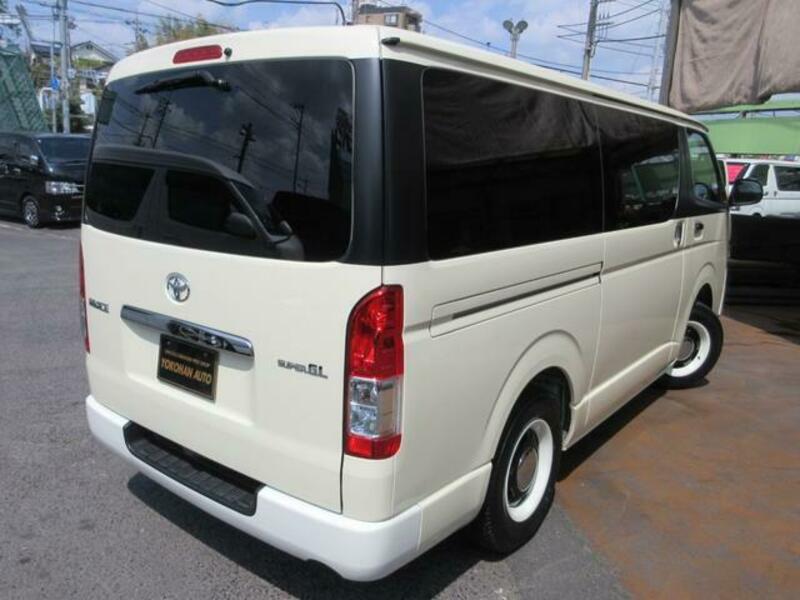 HIACE VAN