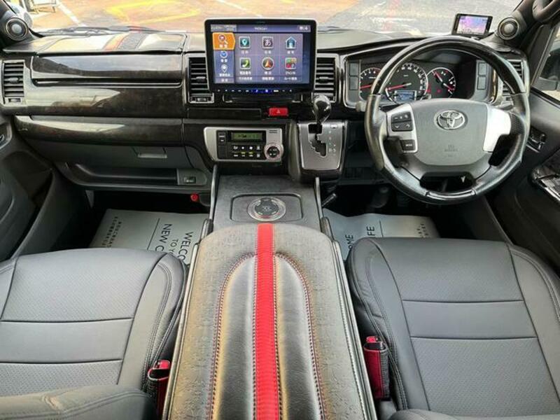HIACE VAN