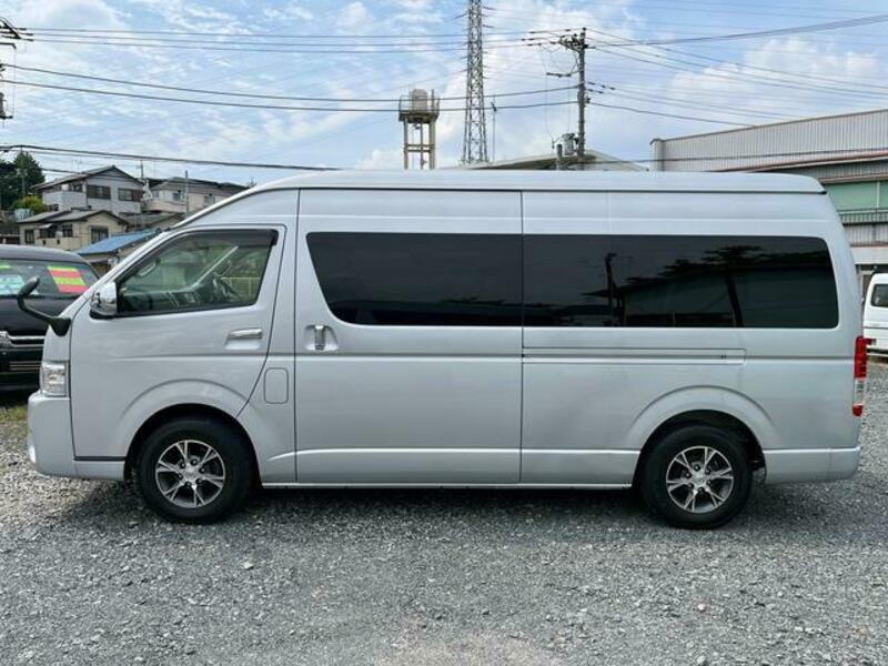 HIACE WAGON