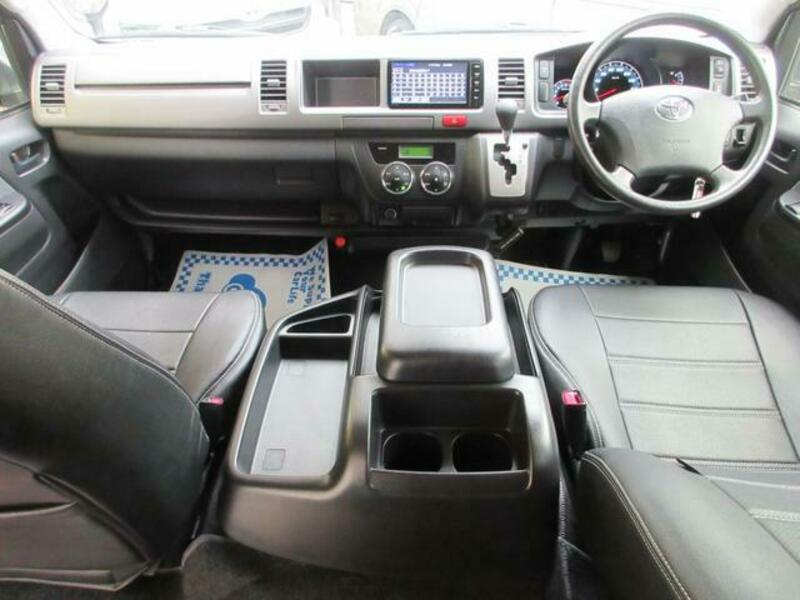 HIACE WAGON