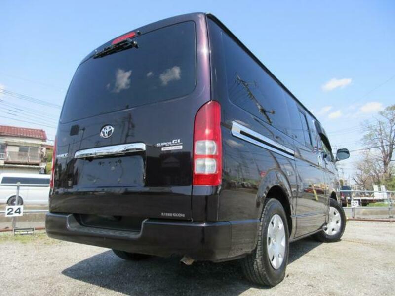 HIACE VAN