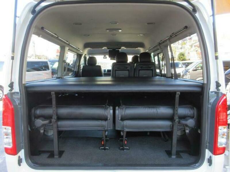 HIACE WAGON
