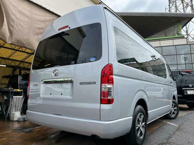 HIACE WAGON