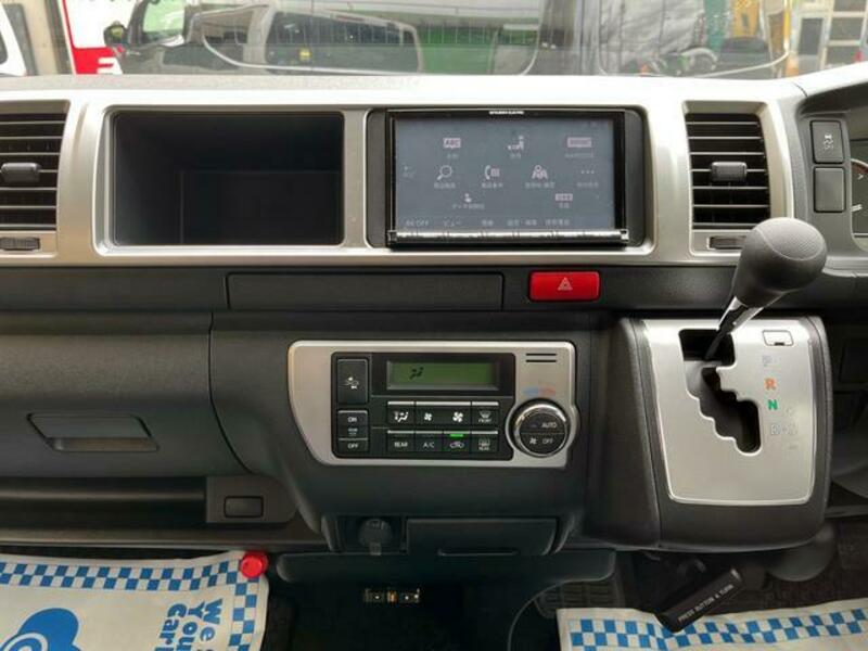 HIACE WAGON