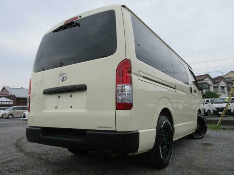 HIACE VAN